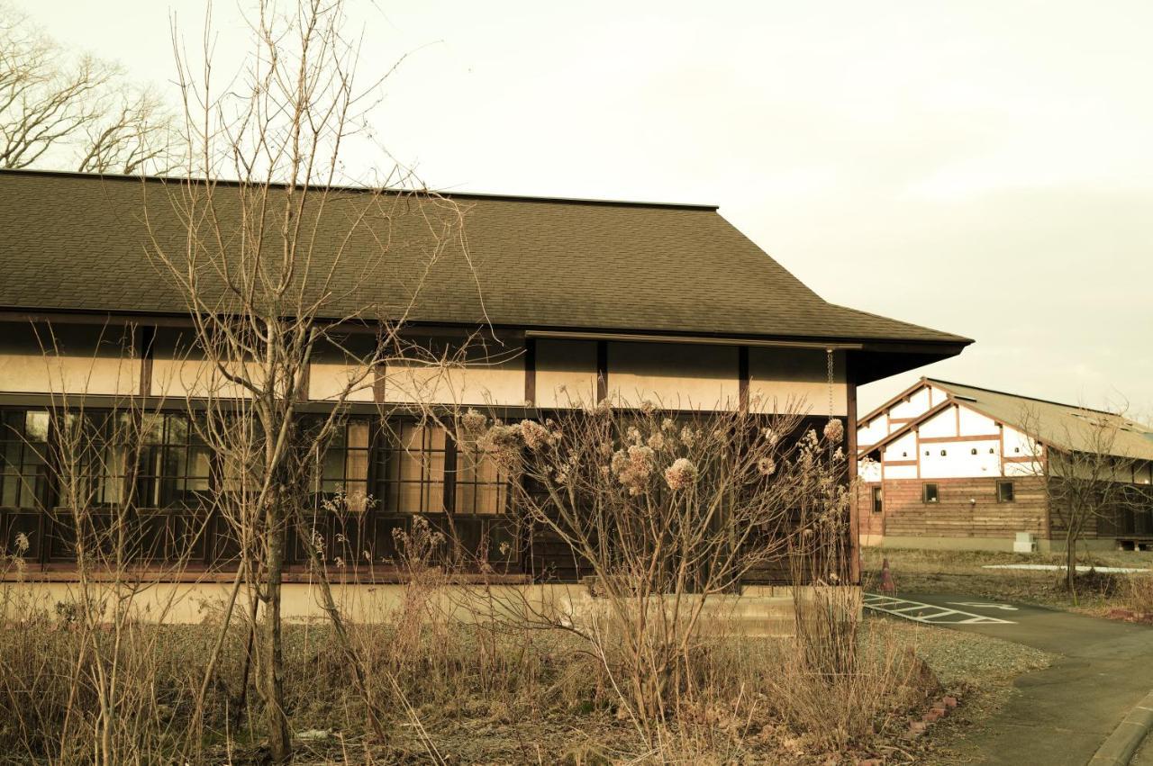 Apartment 真鹿 Majika Atsuma